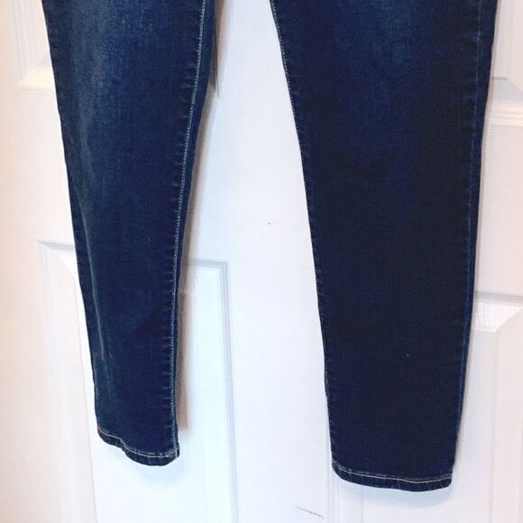 ARIZONA Jean Company | Dark Wash Women’s Stretch Denim Jeggings Jeans - Picture 8 of 11